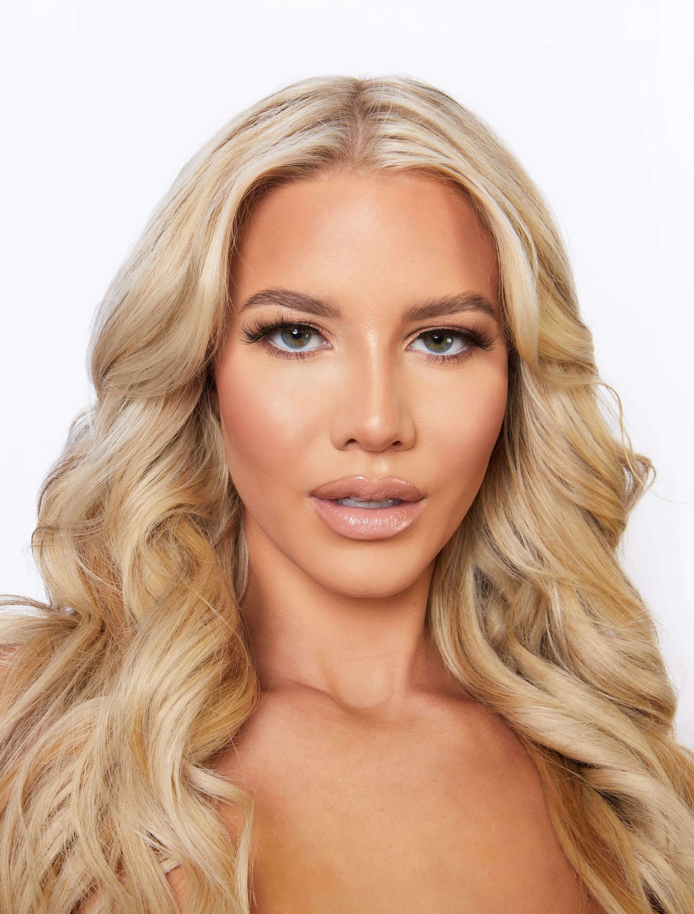 FLUTTER opuluxebeautyFLUTTER 3D Luxury Mink Lashes Opuluxe Beauty® wispy winged eyelashes